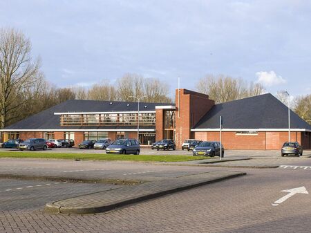 Cpunt Bibliotheek Badhoevedorp (Praktisch > Bereikbaarheid & openingstijden)