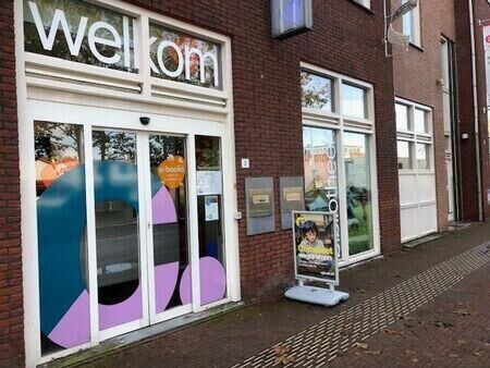 Cpunt Bibliotheek Nieuw-Vennep (Praktisch > Bereikbaarheid & openingstijden)