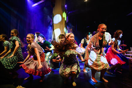 Foto's Once On This Island (Landingspagina JTS)